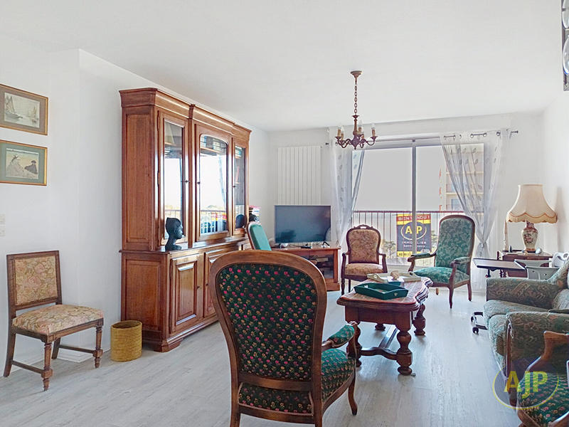 Appartement - 105 m² - 5 pièces