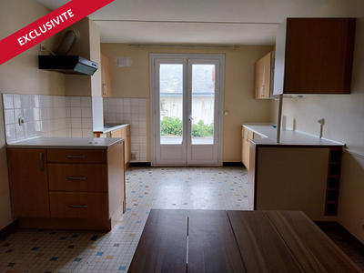 Maison - 104 m² - 4 pièces