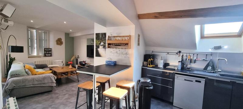 Appartement - 94 m² - 4 pièces