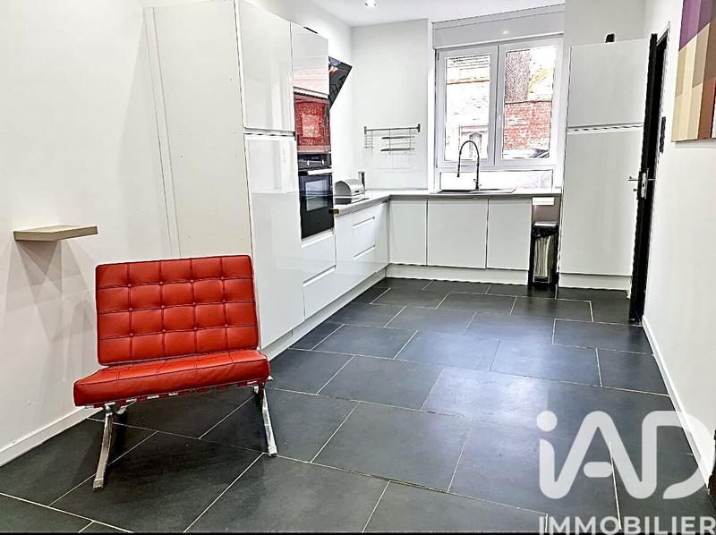 Maison - 90 m² - 4 pièces