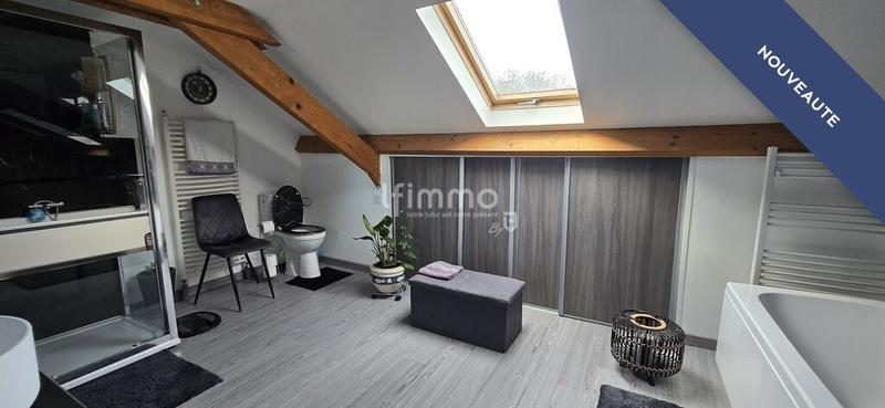 Maison - 232 m² - 6 pièces