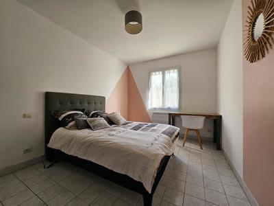 Maison traditionnelle - 75 m² - 3 pièces