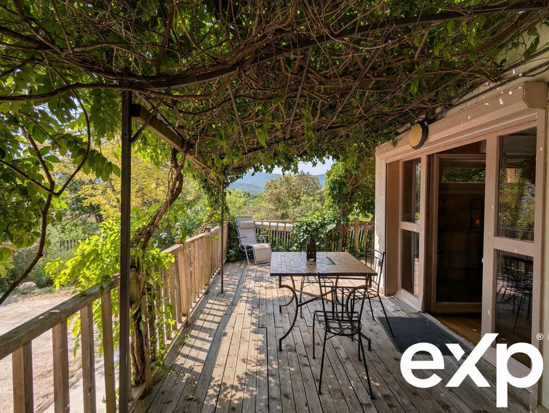 Villa - 167 m² - 9 pièces