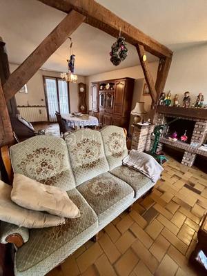 Maison traditionnelle - 97 m² - 5 pièces