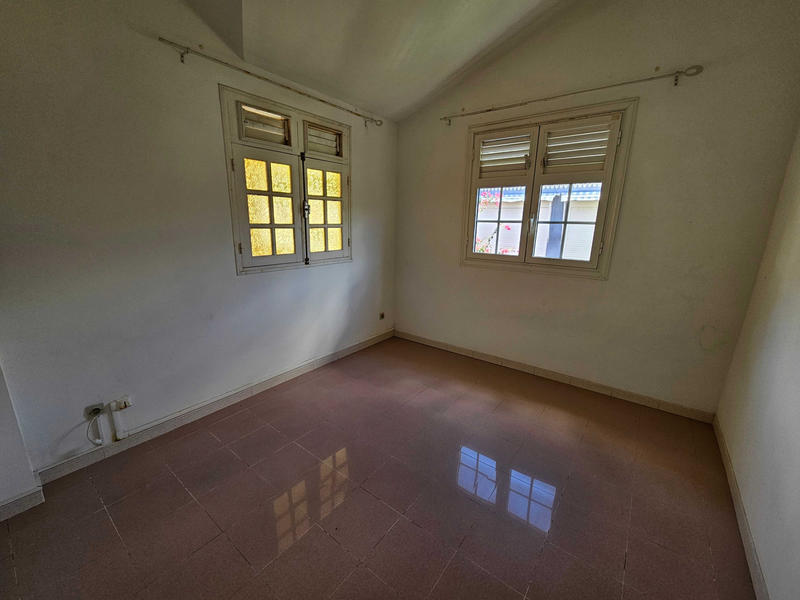 Maison - 200 m² - 10 pièces