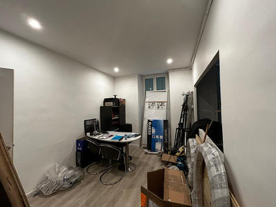 Local commercial - 61 m²