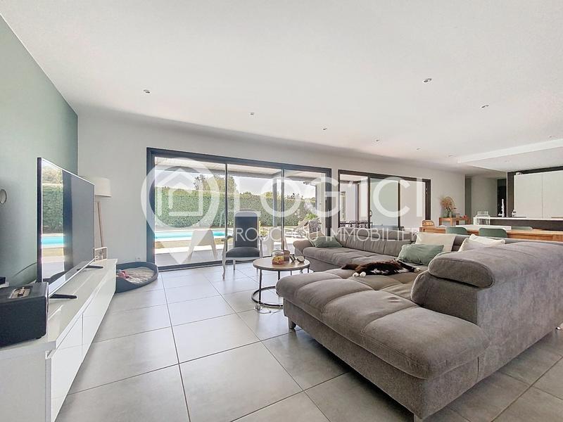 Maison contemporaine - 158 m² - 4 pièces