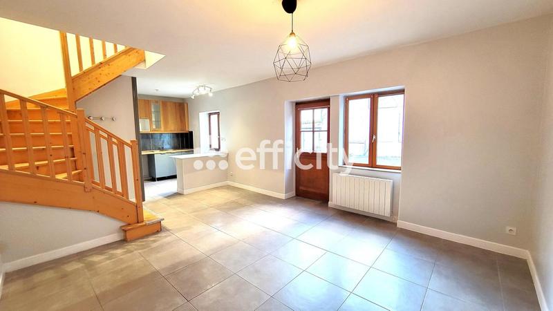 Maison - 60 m² - 3 pièces