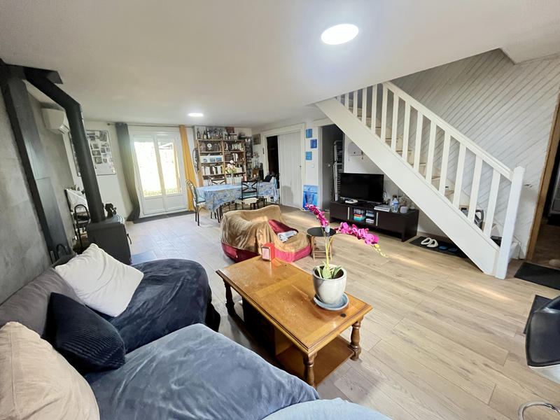 Maison - 140 m² - 5 pièces