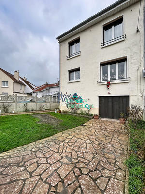 Maison - 84 m² - 4 pièces