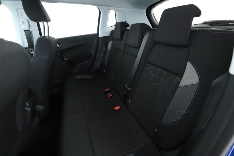 Peugeot 2008 1.2 PureTech Signature 82 ch