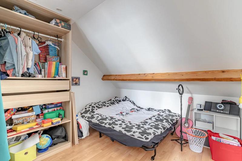 Maison - 95 m² - 5 pièces