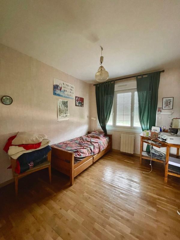 Pavillon - 185 m² - 6 pièces