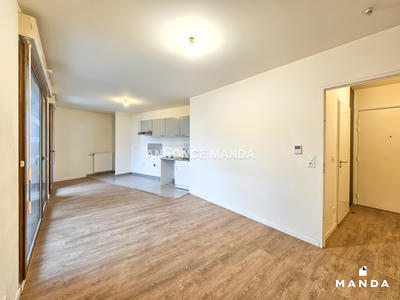 Studio - 32 m² - 1 pièce