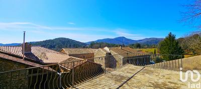 Maison de village - 180 m² - 6 pièces