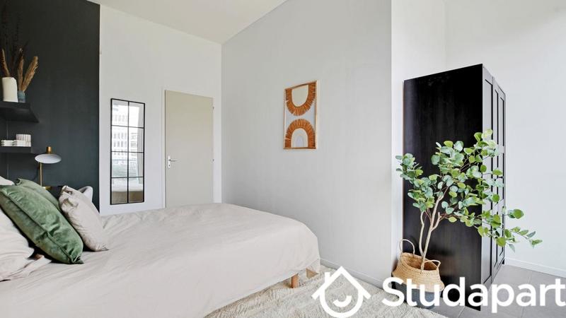 Chambre - 9 m² - 1 pièce