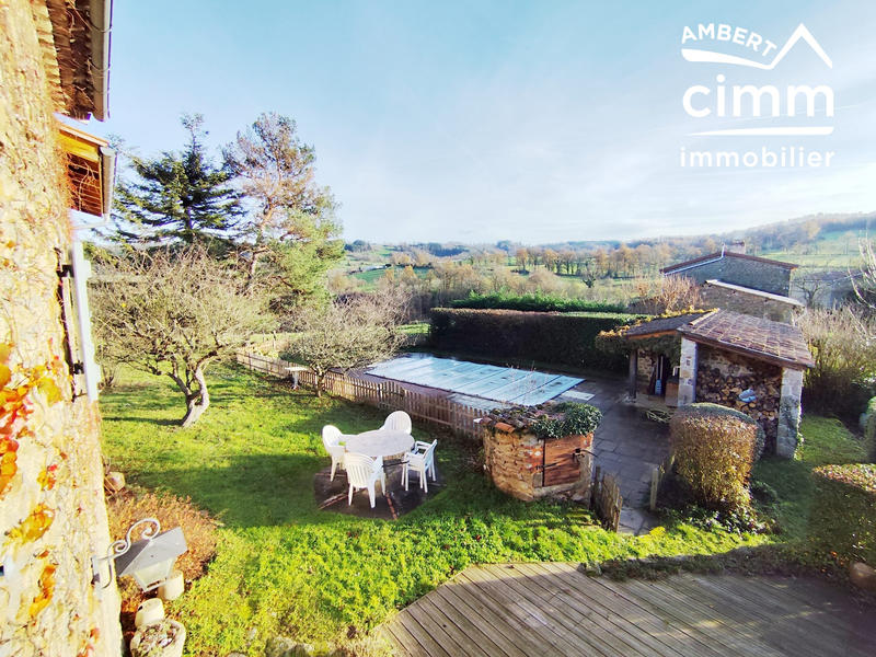 Maison - 265 m² - 21 pièces