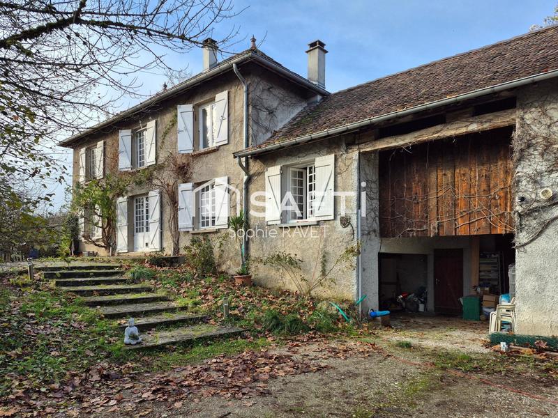 Maison - 150 m² - 9 pièces