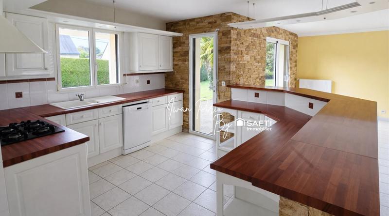 Maison - 142 m² - 5 pièces