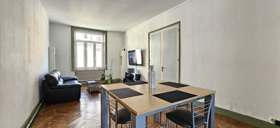 Maison - 170 m² - 8 pièces