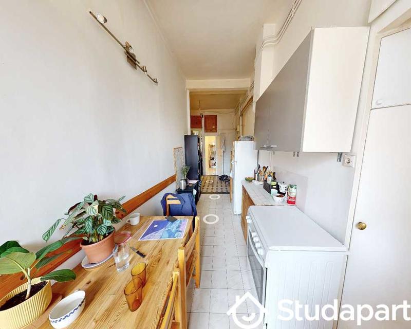 Chambre - 50 m² - 1 pièce