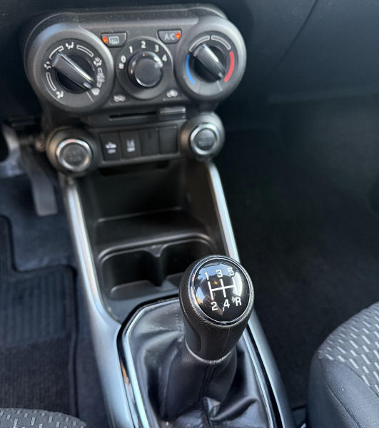 Suzuki Ignis 1.2 Dualjet Hybride Privilege