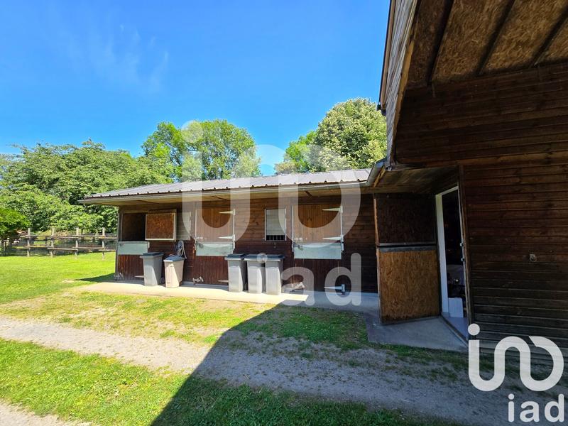 Maison - 14 650 m² - 2 pièces