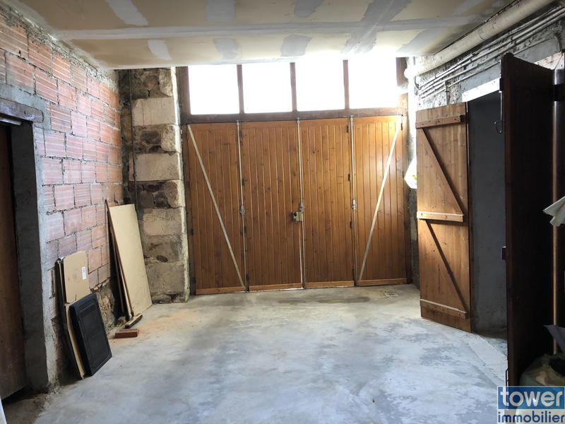 Maison - 228 m² - 6 pièces