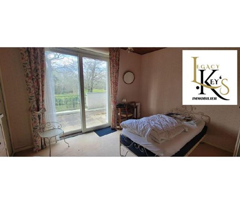 Maison traditionnelle - 186 m² - 7 pièces