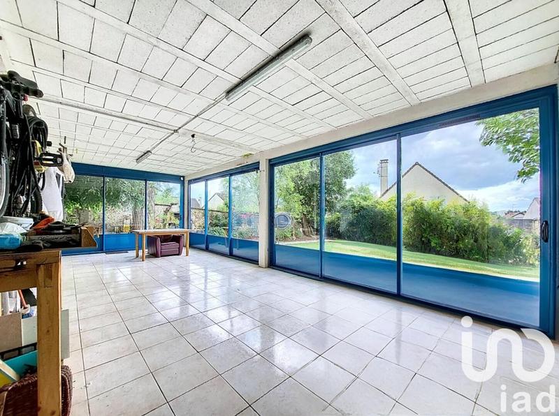 Maison - 233 m² - 8 pièces