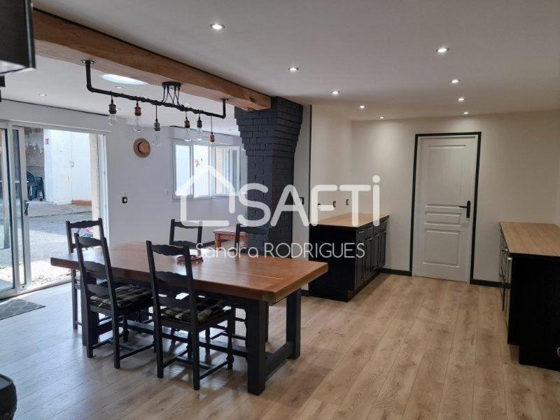 Maison - 295 m² - 9 pièces