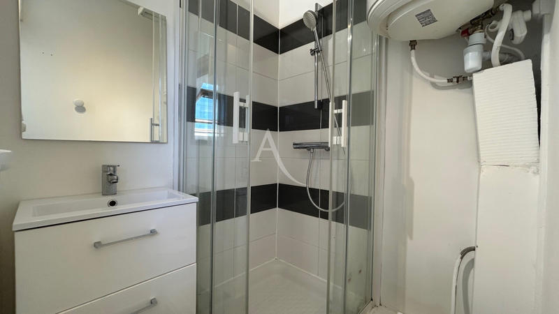 Appartement - 20 m² - 1 pièce