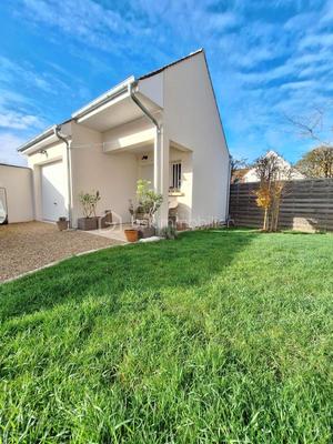 Maison - 122 m² - 4 pièces