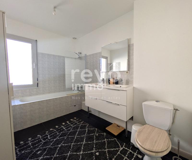 Maison - 105 m² - 4 pièces