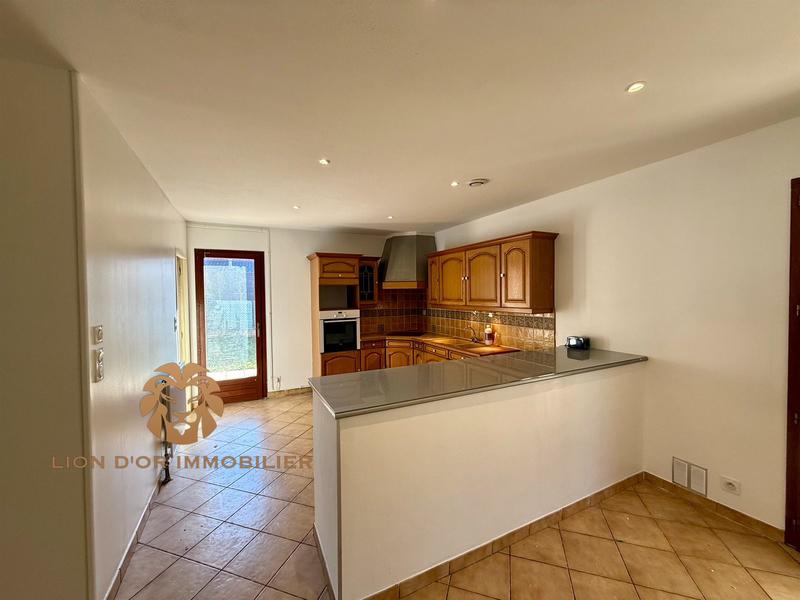 Villa - 85 m² - 5 pièces