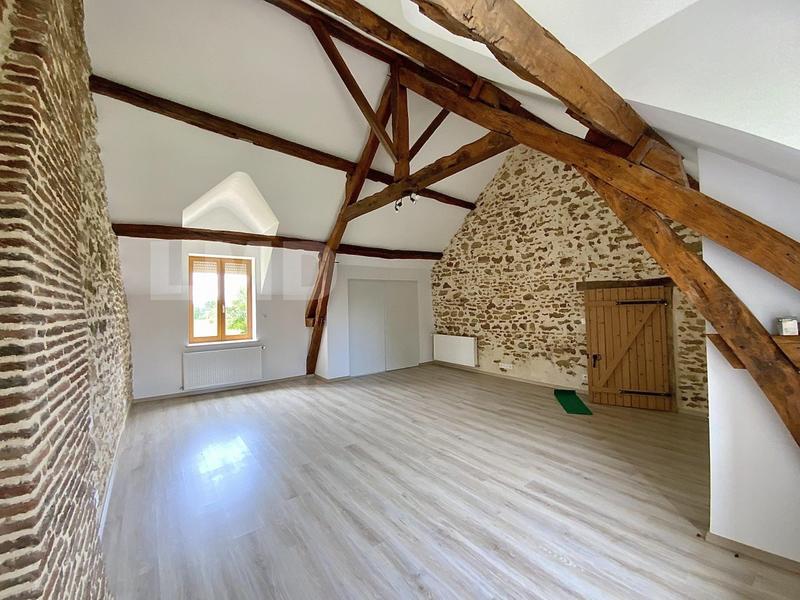 Maison - 199 m² - 6 pièces