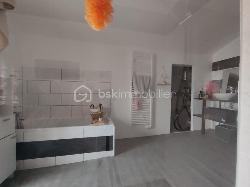 Maison de ville - 170 m² - 6 pièces