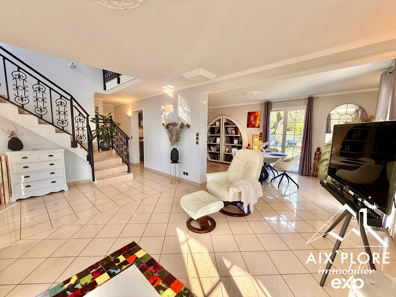 Maison contemporaine - 145 m² - 5 pièces