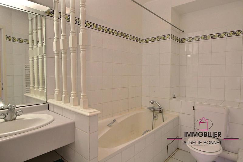 Appartement - 80 m² - 4 pièces