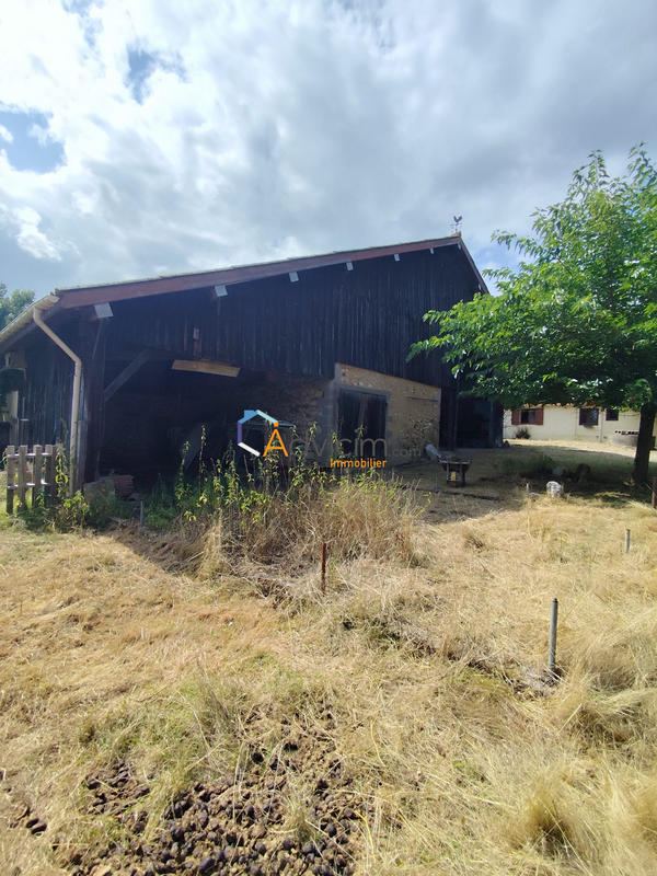 Maison - 97 m² - 5 pièces