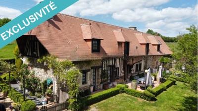 Maison - 250 m² - 10 pièces