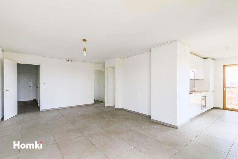 Appartement - 85 m² - 4 pièces