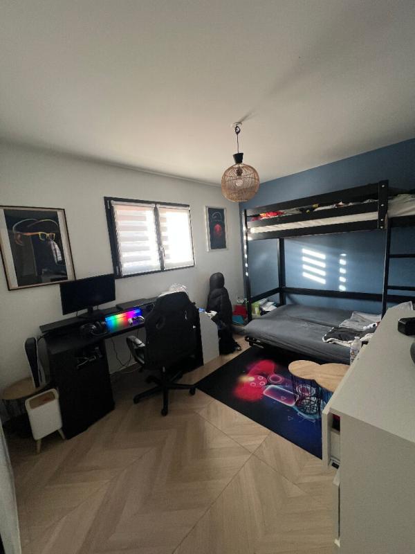 Maison - 96 m² - 4 pièces