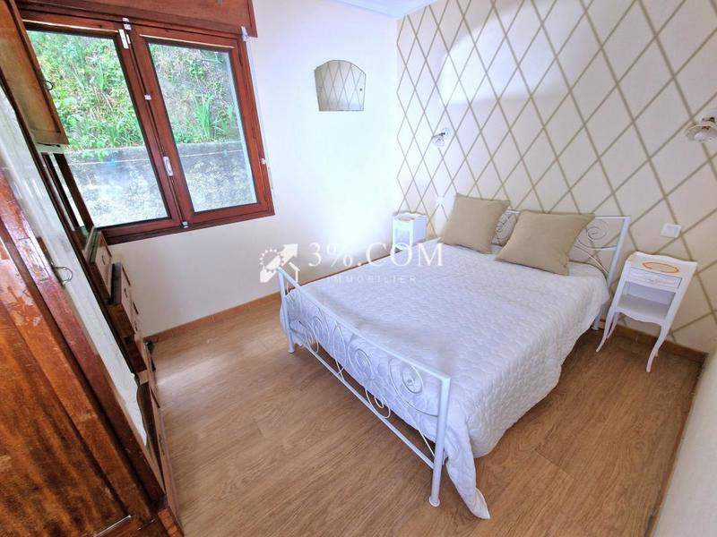 Villa - 152 m² - 8 pièces