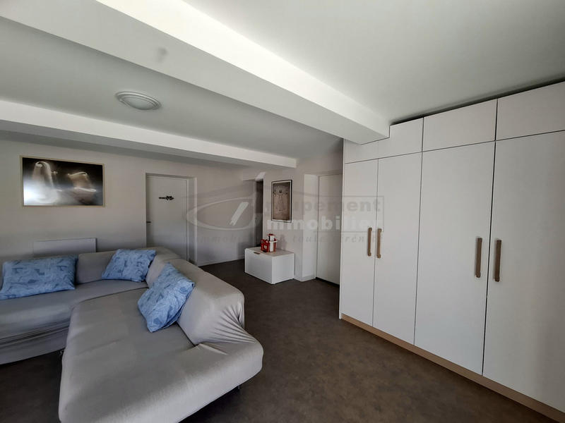 Maison - 151 m² - 6 pièces