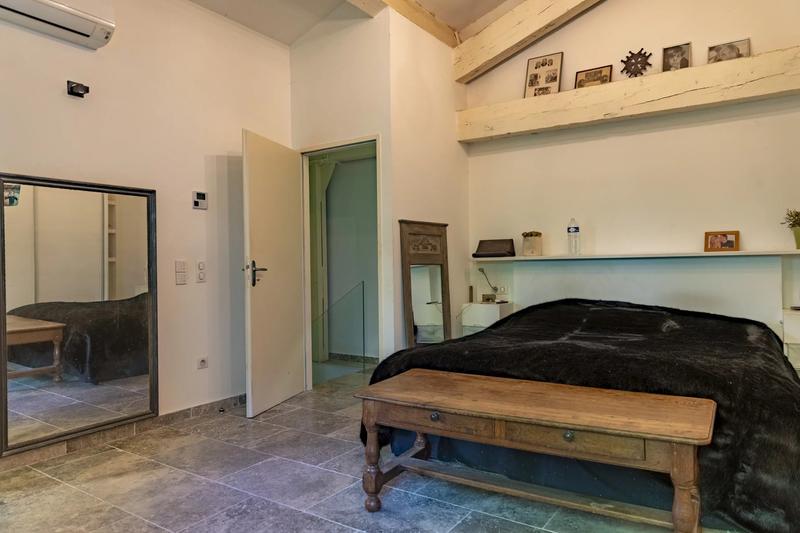 Duplex - 181 m² - 6 pièces