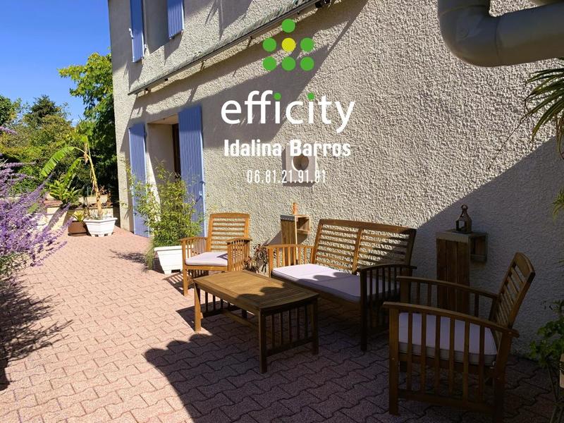 Maison - 200 m² - 6 pièces