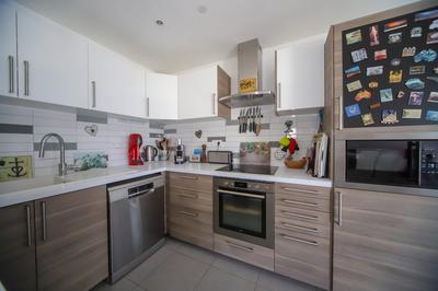 Appartement - 80 m² - 4 pièces