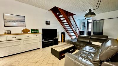 Maison - 137 m² - 6 pièces