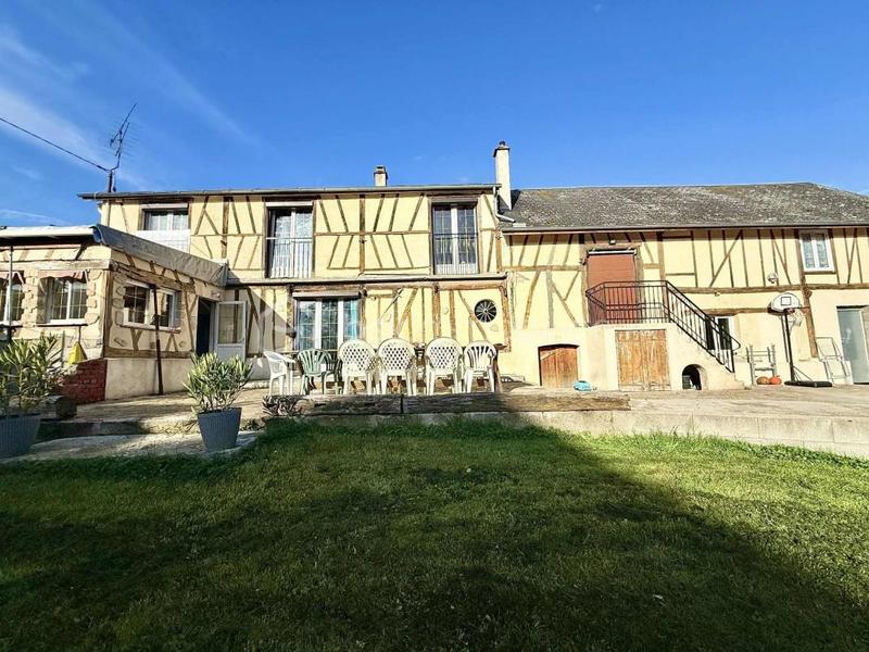Maison - 147 m² - 7 pièces